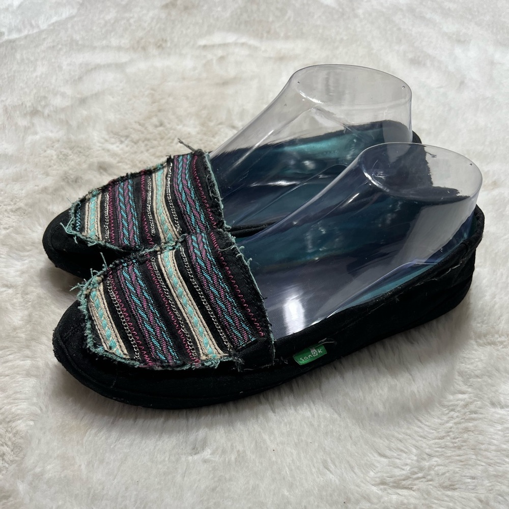 Sanuk black slip on shoe womens size 9